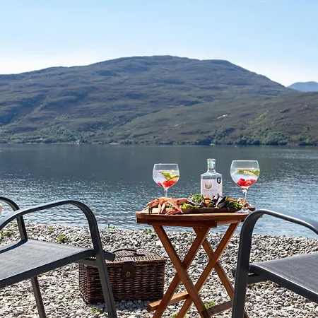 The Ruin - Wood Fired Hot Tub - Lochside - Dog Friendly Villa Ullapool Exterior photo