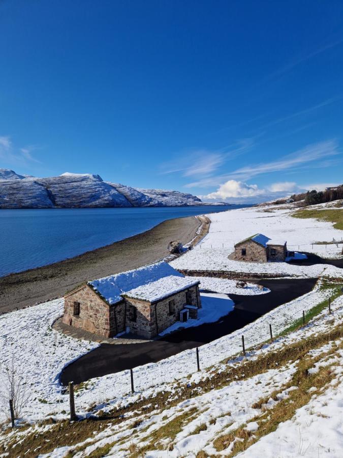 Holiday home The Ruin - Wood Fired Hot Tub - Lochside - Dog Friendly Ullapool