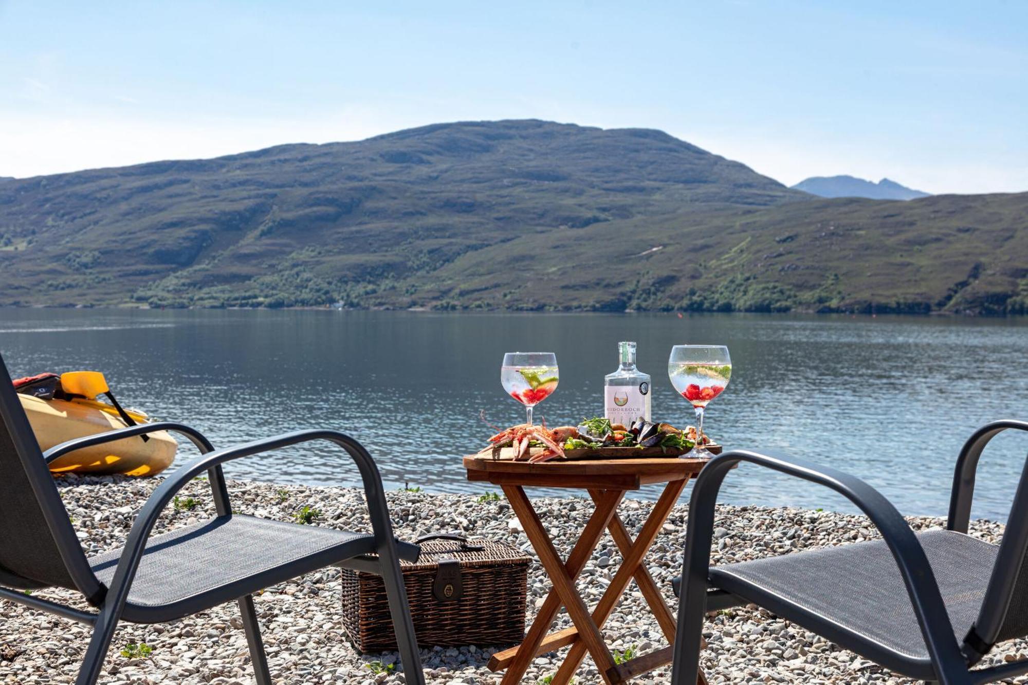 Holiday home The Ruin - Wood Fired Hot Tub - Lochside - Dog Friendly